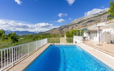 Spacious villa in the best area of Sierra Altea Golf.